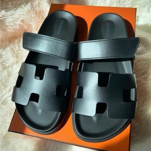 BNIB Hermes Chypre sandals in black